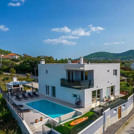 Tala Casa de Férias