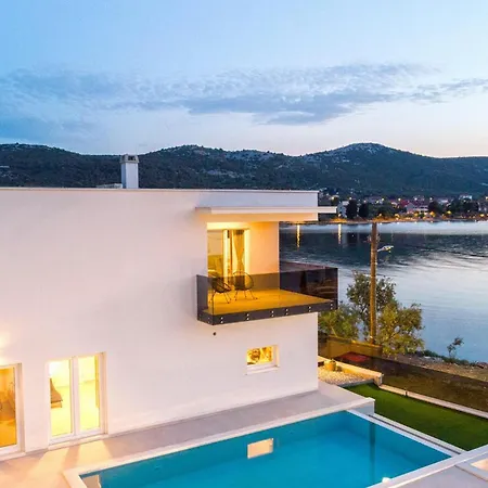 Tala Dom wakacyjny Mrljane